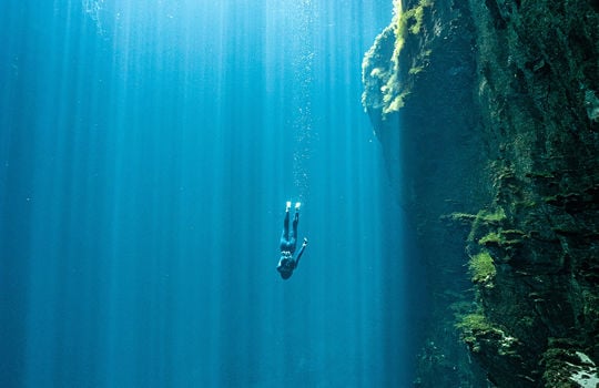 FLY ADELAIDE TO MOUNT GAMBIER FROM $189^